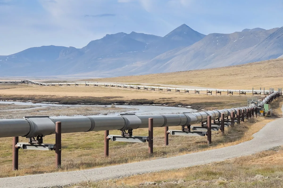 Oil and Natural Gas Pipeline
